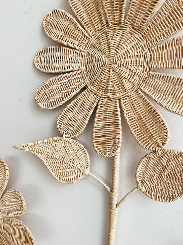 Flower Rattan Wall Decor