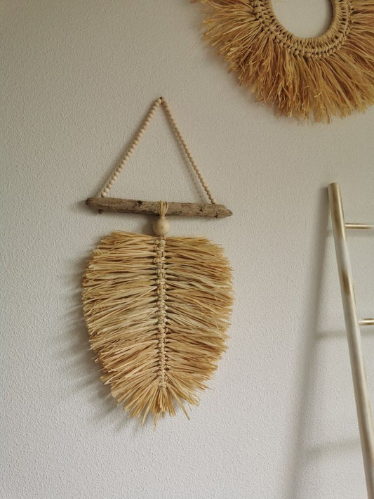Adorable Rafia Wall Decor